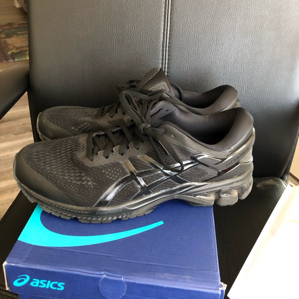 ASICS Gel Kayano 26 running shoes